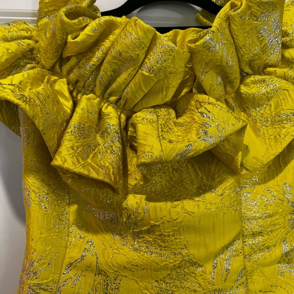 Yellow Ruffle Dress 💛 - Picture 6 of 9